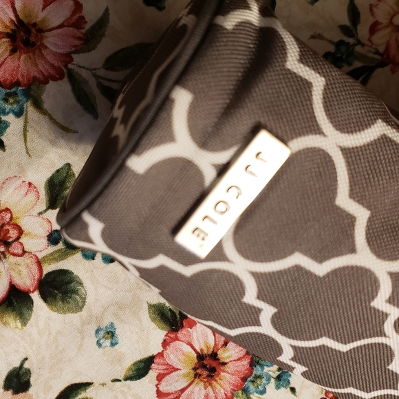 J J Cole thinsulated bottle holder - Picture 2 of 8